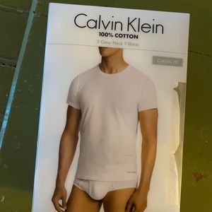 Calvin Klein White T shirts (3)